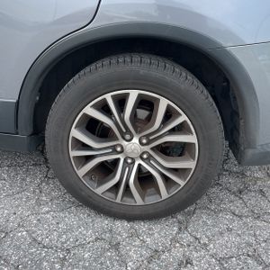 2017 Mitsubishi OUTLANDER SE — миниатюра 18