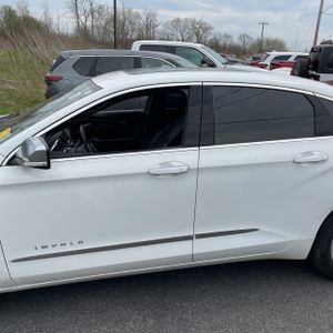 CHEVROLET IMPALA LT - 4