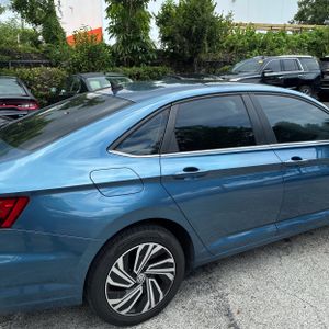 صورة 9 لـ 2020 Volkswagen JETTA SEL PREMIUM