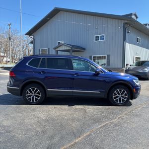 VOLKSWAGEN TIGUAN SE 4MOTION - 10