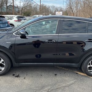 KIA SPORTAGE LX - 4