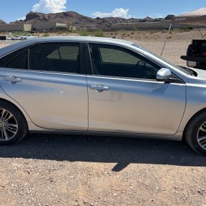 2015 Toyota CAMRY SE thumbnail 11