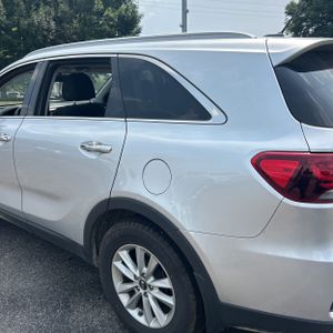 صورة 6 لـ 2020 KIA SORENTO LX