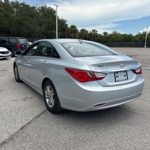 صورة 5 لـ 2013 Hyundai SONATA GLS