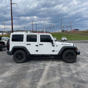 JEEP WRANGLER UNLIMITED BIG BEAR - 10