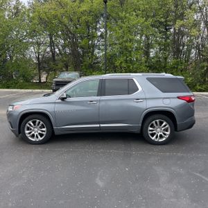 CHEVROLET TRAVERSE HIGH COUNTRY - 3