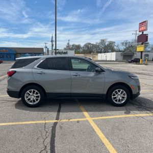 CHEVROLET EQUINOX LT - 10