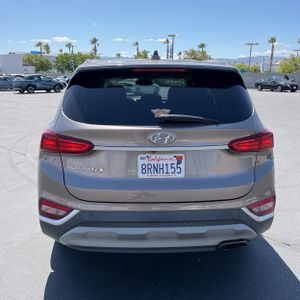 HYUNDAI SANTA FE - 7