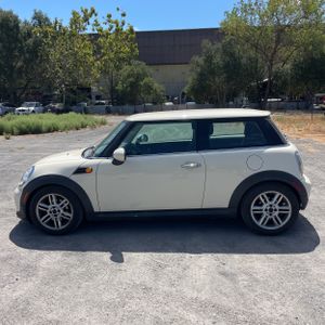 صورة 3 لـ 2013 MINI HARDTOP COOPER