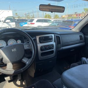 صورة مصغرة 36 لـ 2005 Dodge RAM 1500 SLT