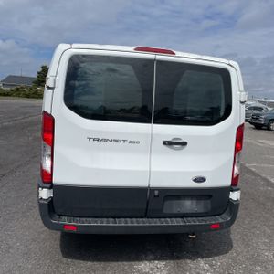 FORD TRANSIT 250 - 7