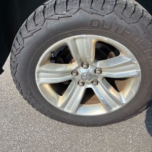 2013 RAM 1500 SPORT 照片 19