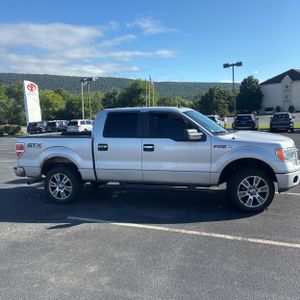 صورة 10 لـ 2014 FORD F-150 STX