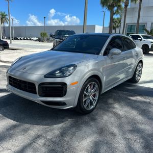 2021 Porsche CAYENNE GTS COUPE 照片 1