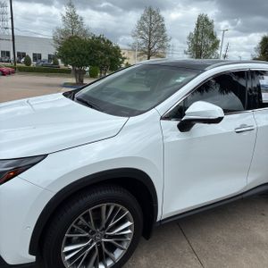 LEXUS NX 350 LUXURY - 2