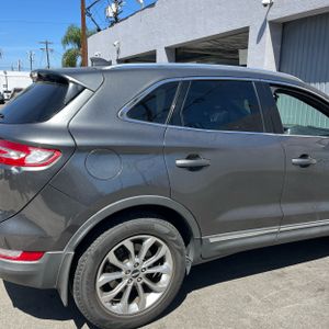 2019 Lincoln MKC SELECT 照片 9