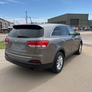 KIA SORENTO L - 8