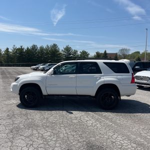 TOYOTA 4RUNNER - 3