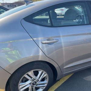 HYUNDAI ELANTRA VALUE EDITION - 9