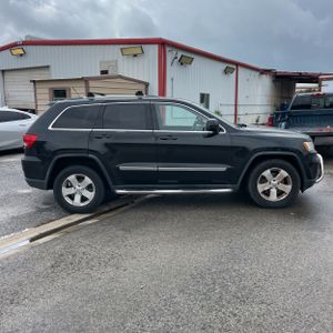 JEEP GRAND CHEROKEE LAREDO - 10