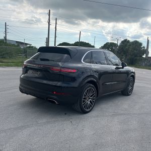 2019 Porsche CAYENNE BASE — фото 8
