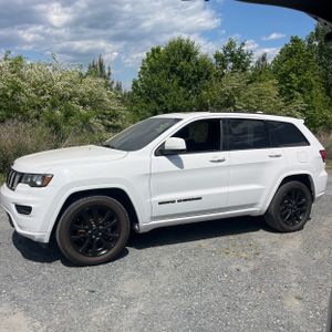 JEEP GRAND CHEROKEE ALTITUDE - 3