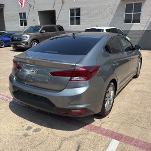 2019 Hyundai ELANTRA SEL — фото 8