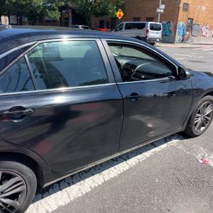2017 Toyota CAMRY SE thumbnail 11