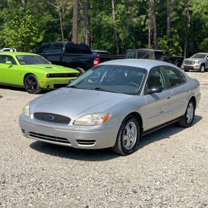 FORD TAURUS SE - 1