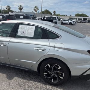 HYUNDAI SONATA SEL - 6