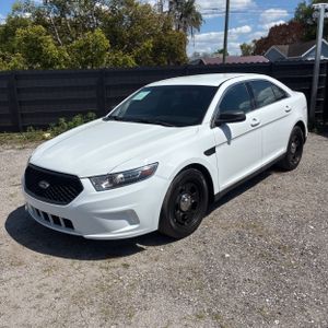 FORD TAURUS POLICE INTERCEPTOR - 1