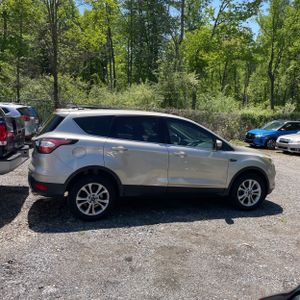 FORD ESCAPE SE - 8