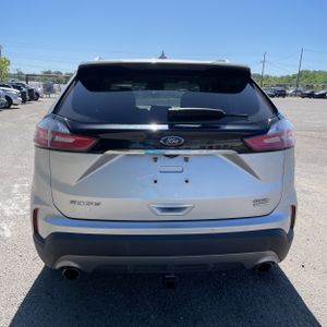 FORD EDGE SEL - 7
