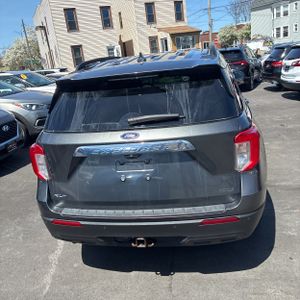 FORD EXPLORER XLT - 7