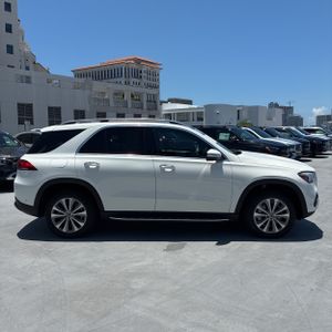 صورة 10 لـ 2022 Mercedes-BENZ GLE