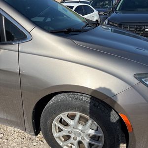 صورة مصغرة 60 لـ 2018 Chrysler PACIFICA LX