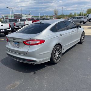 FORD FUSION SE - 8