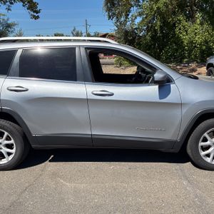 صورة مصغرة 11 لـ 2016 JEEP CHEROKEE LATITUDE
