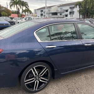HONDA ACCORD SPORT W/HONDA SENSING - 9