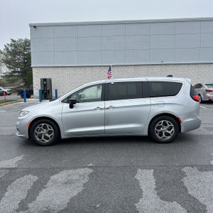 CHRYSLER PACIFICA LIMITED - 3