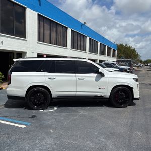 CADILLAC ESCALADE-V BASE - 10