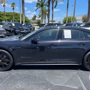 PORSCHE PANAMERA - 4