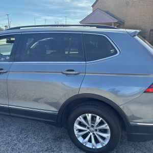 VOLKSWAGEN TIGUAN 2.0T SE 4MOTION - 6
