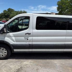 FORD TRANSIT 350 XLT - 4