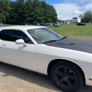 2010 Dodge CHALLENGER SE — миниатюра 13
