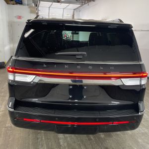 LINCOLN NAVIGATOR BLACK LABEL - 7