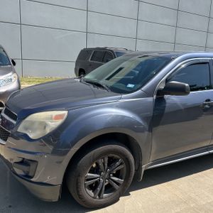 2013 Chevrolet EQUINOX LS 照片 2