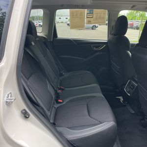 2024 Subaru FORESTER PREMIUM 缩略图 35