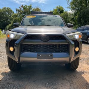 2016 Toyota 4RUNNER SR5 照片 14