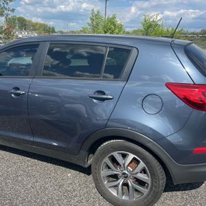 KIA SPORTAGE LX - 5